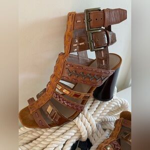 Donald Pliner Gladiator style sandal
